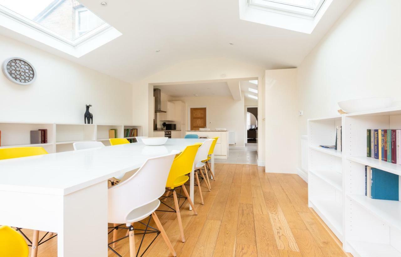 The Canary Way - Contemporary 4Bdr Home With Parking Oxford Extérieur photo